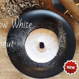 ShowWhiteDoughnut
