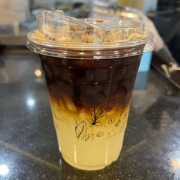 Americano Honey Lemonเย็น