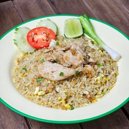 ข้าวผัดไก่