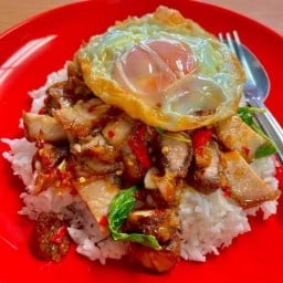 Ball Food (ฟรีไข่ดาว) อาหารตามสั่ง