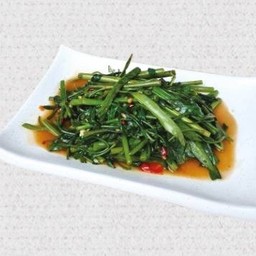 M17. ผัดผักบุ้งกะปิ