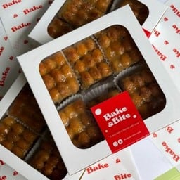 Bake and Bite BKK ทอฟฟี่เค้ก โรลมะพร้าว พระราม9