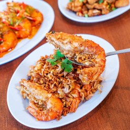 กุ้งแม่น้ำผัดพริกเกลือ