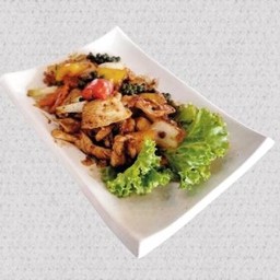 M4. ไก่ผัดพริกไทยดำ