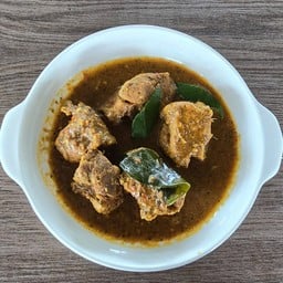 ข้าวแกงพริกหมูกระดูกอ่อน