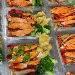 บะหมี่เกี๊ยวไก่แดง