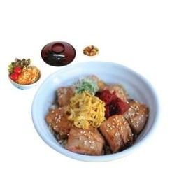 ข้าวหน้าแซลมอนย่าง(R158)