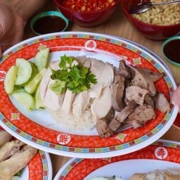ชิคกิ ข้าวมันไก่ ถนนนางลิ้นจี่