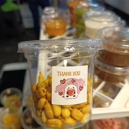 แครกเกอร์รูปถั่ว