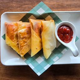 ปอเปี๊ยะแฮมชีส