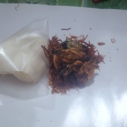 ข้าวหน้าหมูฝอย+ปลาหมึกสามรส