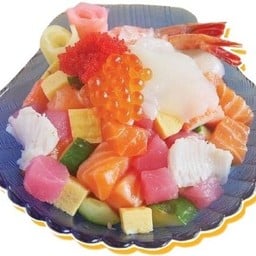 ข้าวหน้าปลาดิบรวมพิเศษ(D109)