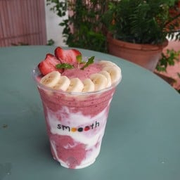 สตอเบอรี่ กล้วย สมูทตี้