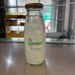 ว่านหางจระเข้ลอยแก้ว