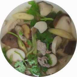 เนื้อต้มบีบมะนาว