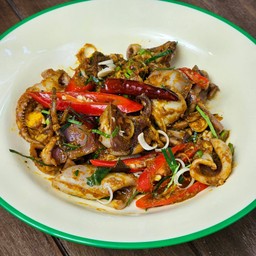 คั่วกลิ้งปลาหมึก