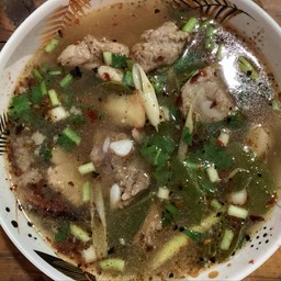 ต้มเเซ่บกระดูกอ่อนหมู