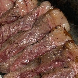[อร่อยซ่ากับโค้ก] เนื้อพิคานย่าย่าง 150 กรัม +  โค้ก ออริจินัล (ขวด)