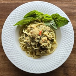 สปาเก็ตตี้ แกงเขียวหวานไก่