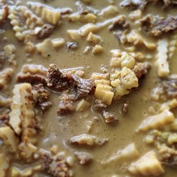 แกงเนื้อหน่อไม้,ยอดมะพร้าว