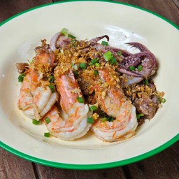 ผัดทะเลทอดกระเทียม