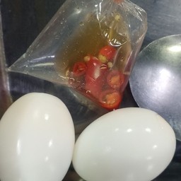 ไข่เป็ดต้ม 2 ฟอง