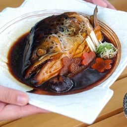 หัวปลาแซลมอนต้มซีอิ๊ว(T142)