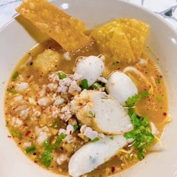 ก๋วยเตี๋ยวครัวคุณยาย