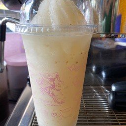 น้ำบ๊วยมะนาวปั่น Plum lemon smoothie