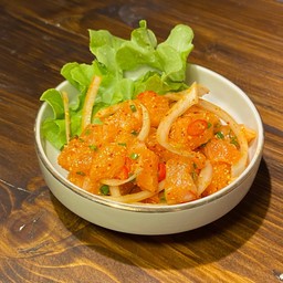 ลาบแซลมอน (Salmon Tataki)