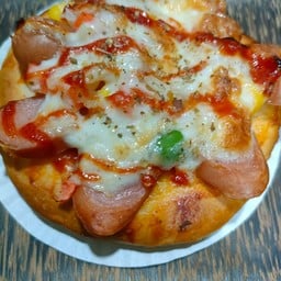 มินิ พิซซ่า ไส้กรอก