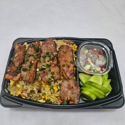 [อร่อยซ่ากับโค้ก] ข้าวผัดเบคอน สไตล์จีน +  โค้ก ไม่มีน้ำตาล (กระป๋อง) 