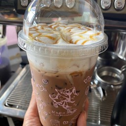 มอคค่าคาราเมลเย็น Iced Mocha caramel