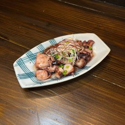 หนวดหมึกผัดเกลือ (Ika Geso Itame)