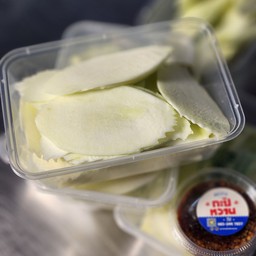 มะม่วงเปรี้ยว+น้ำจิ้ม