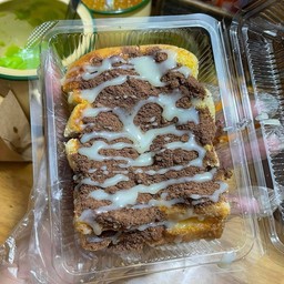 ปังแผ่นภูเขาไฟ-นมข้นหวาน