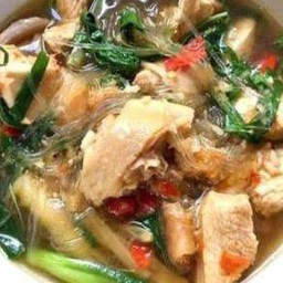 แกงไก่ใส่วุ้นเส้น