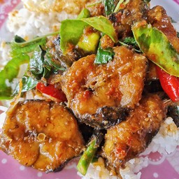 ผัดพริกแกงงงง