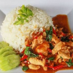 ผัดพริกเผาไก่