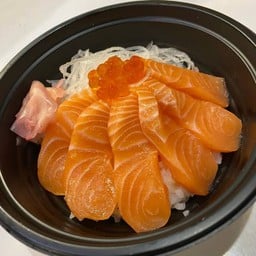 ข้าวหน้าแซลม่อน