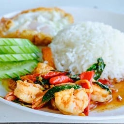 ข้าวกระเพรากุ้ง+ไข่ดาว