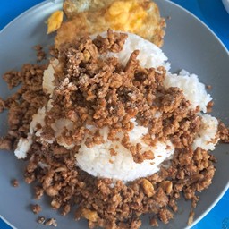 หมูสับทอดกระเทียมใข่ดาว