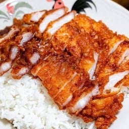 ข้าวหมูสามชั้นทอด