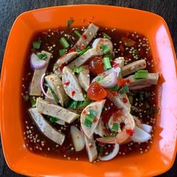 ยำหมูยอไข่แดงเค็ม