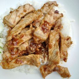 หมูซีอิ๋วราดข้าว