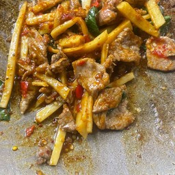 พริกแกงเนื้อ