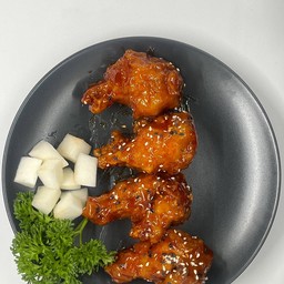 ทาโกะยากิ 3อ/ ข้าวไก่เกาหลี 5 แยกลาดพร้าว