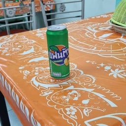 แฟนต้าเขียวกระป๋อง