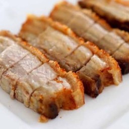 หมูกรอบสับ+ซีอิ้วดำหวาน