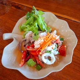 ยำวุ้นเส้นรวมทะเล